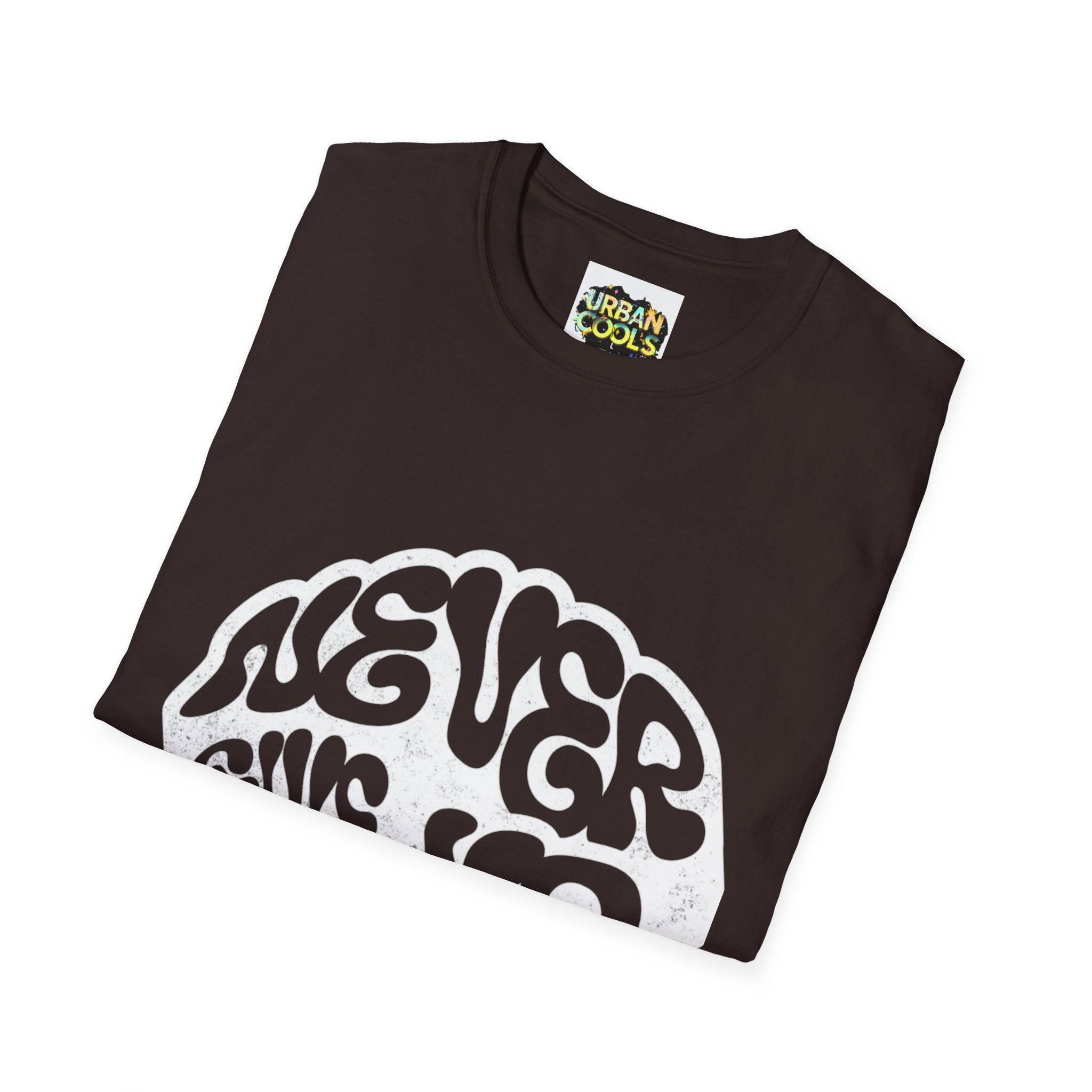 'Never Give Up' Motivational Tee, Gift for Graduates, Athletes, Wellness Enthusiasts