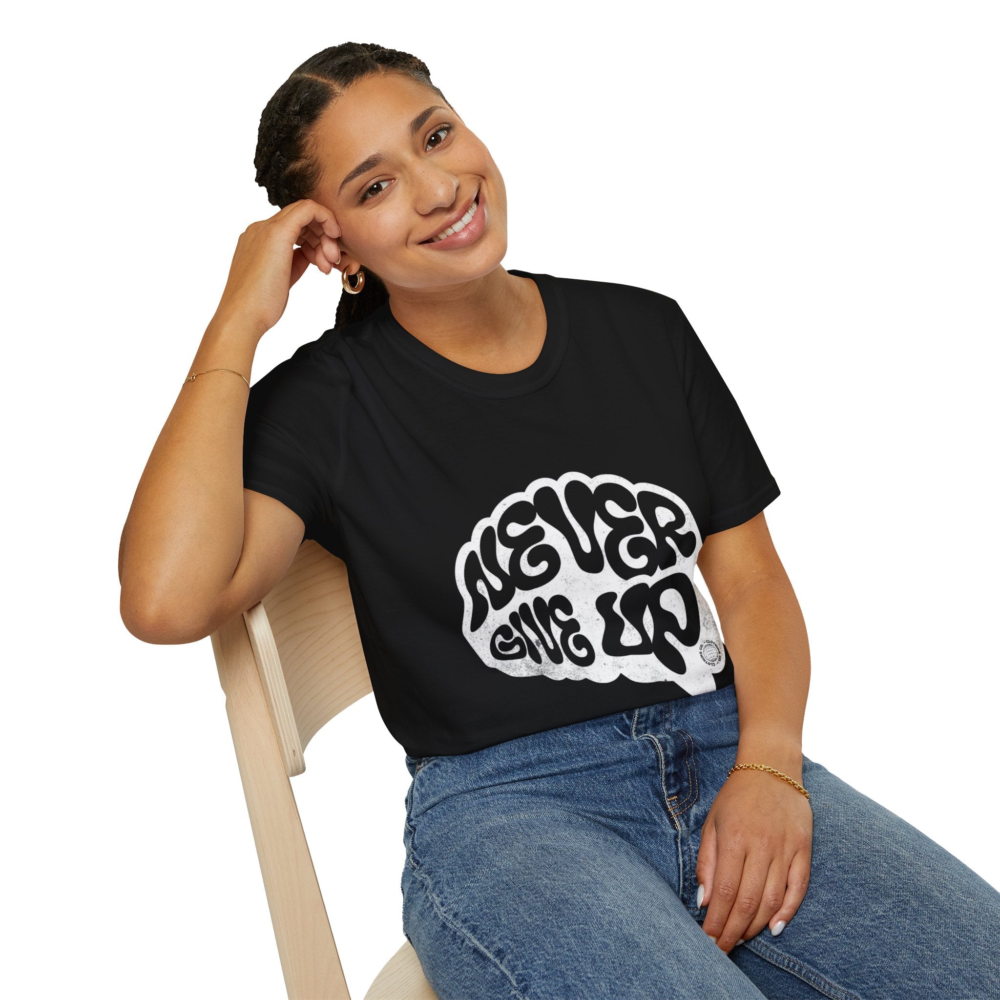 'Never Give Up' Motivational Tee, Gift for Graduates, Athletes, Wellness Enthusiasts