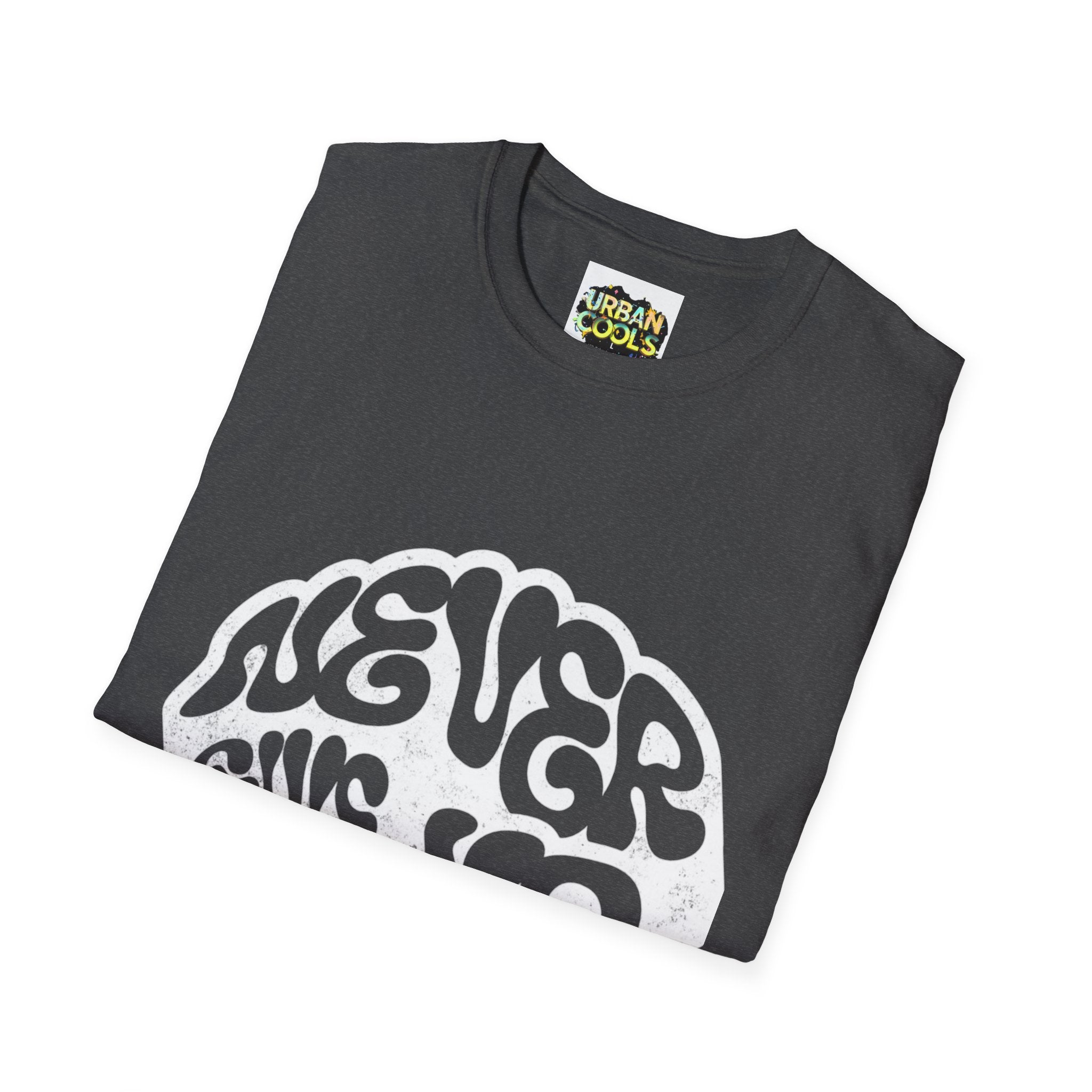'Never Give Up' Motivational Tee, Gift for Graduates, Athletes, Wellness Enthusiasts