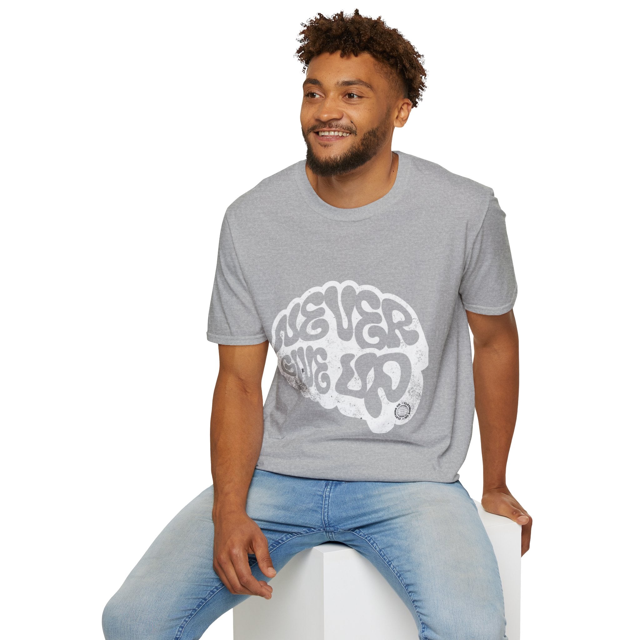 'Never Give Up' Motivational Tee, Gift for Graduates, Athletes, Wellness Enthusiasts